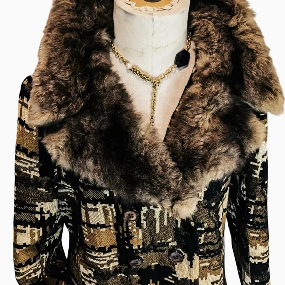 Vintage 60s Tapestry Coat with Faux Fur Trim RARE - Picture 2 of 11